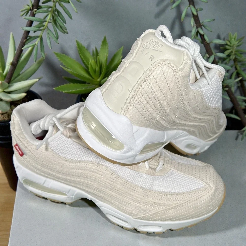Levi's x Nike Air Max 95 OG Light Orewood Brown Men's 10.5 HM4743-100 New - Picture 5 of 8